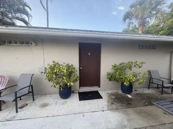 2855 Boston Court, Lake Worth, FL 33462