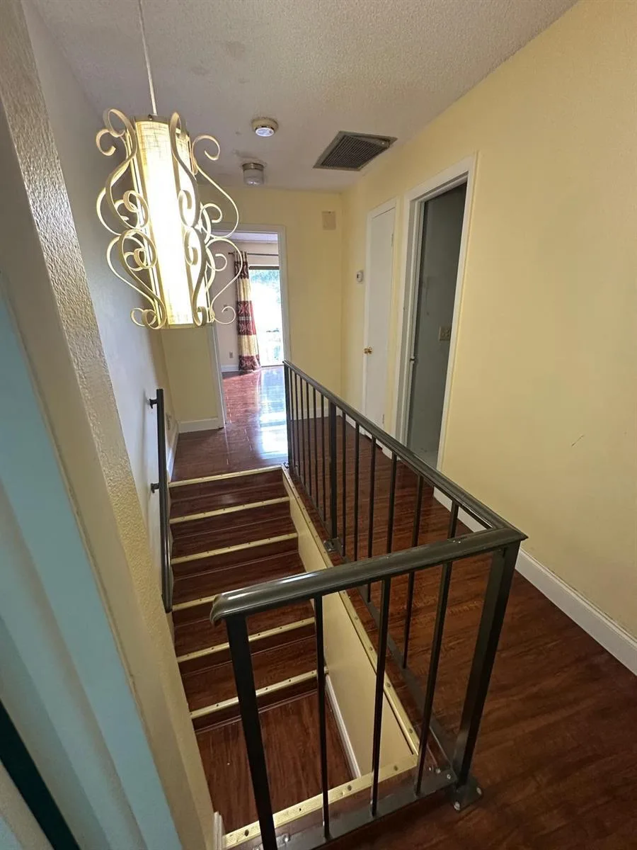 102 Pleasant Hill Lane, Tamarac, FL 33319