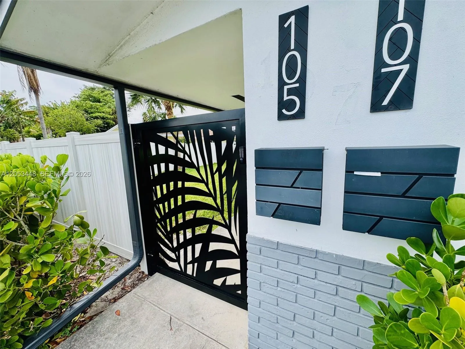 105-107 NE 30th Ct, Wilton Manors, FL 33334 photo 3