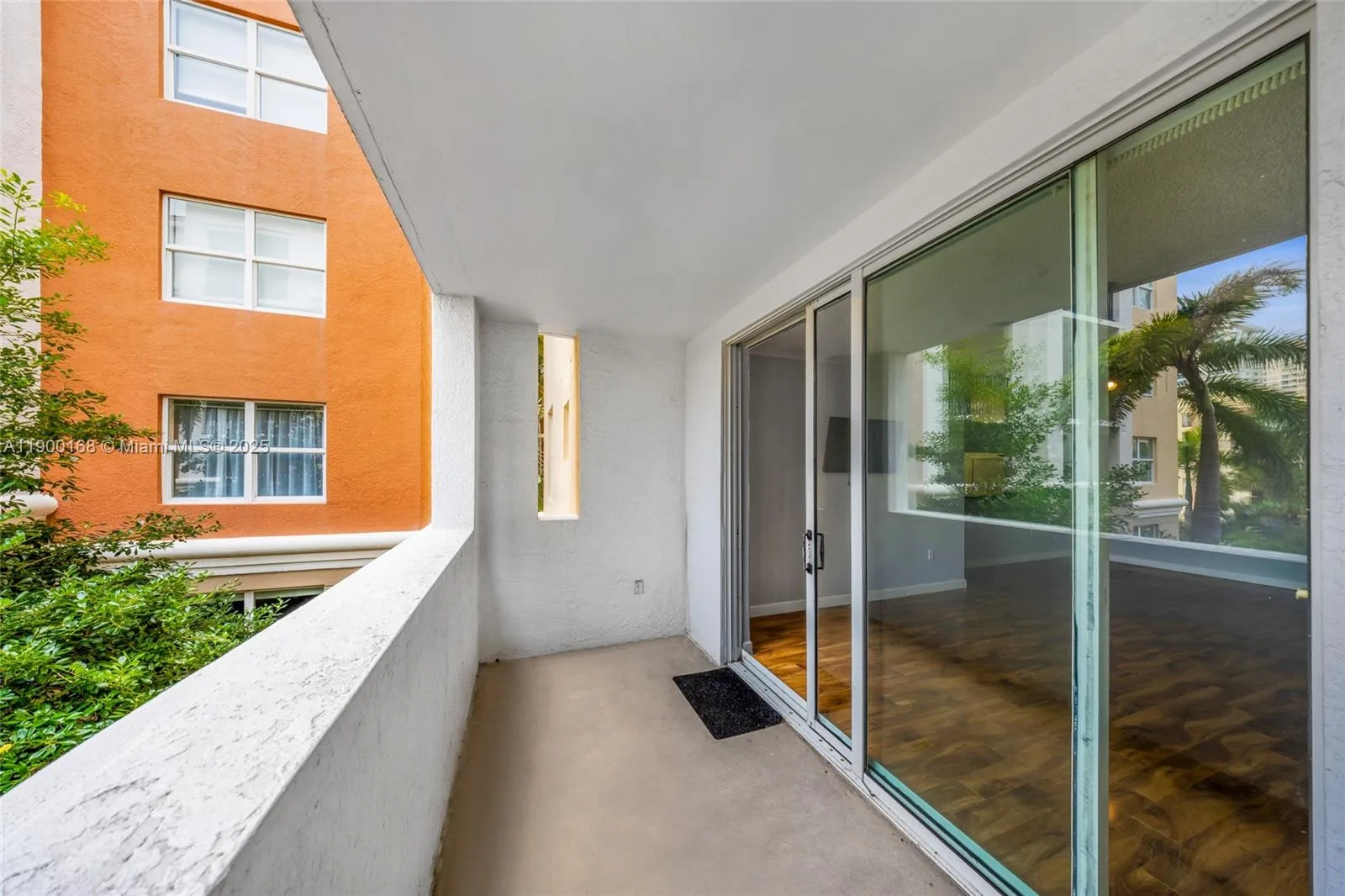 17125 N Bay Rd # 3301, Sunny Isles Beach, FL 33160 photo 2