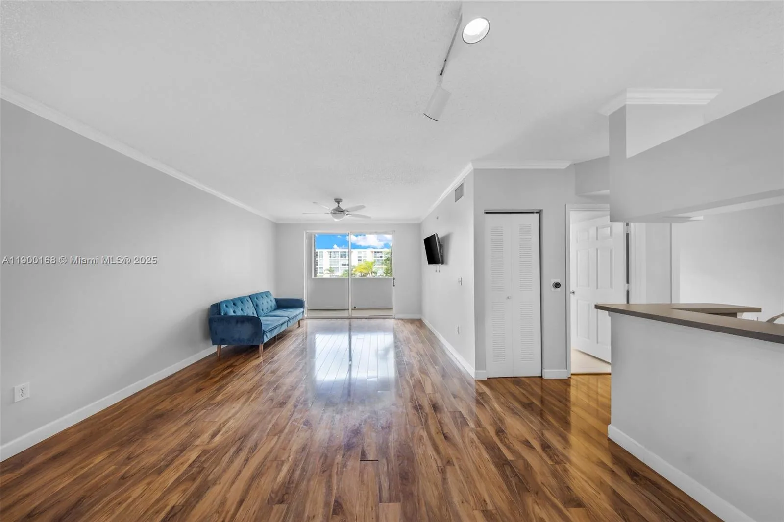17125 N Bay Rd # 3301, Sunny Isles Beach, FL 33160 photo 5
