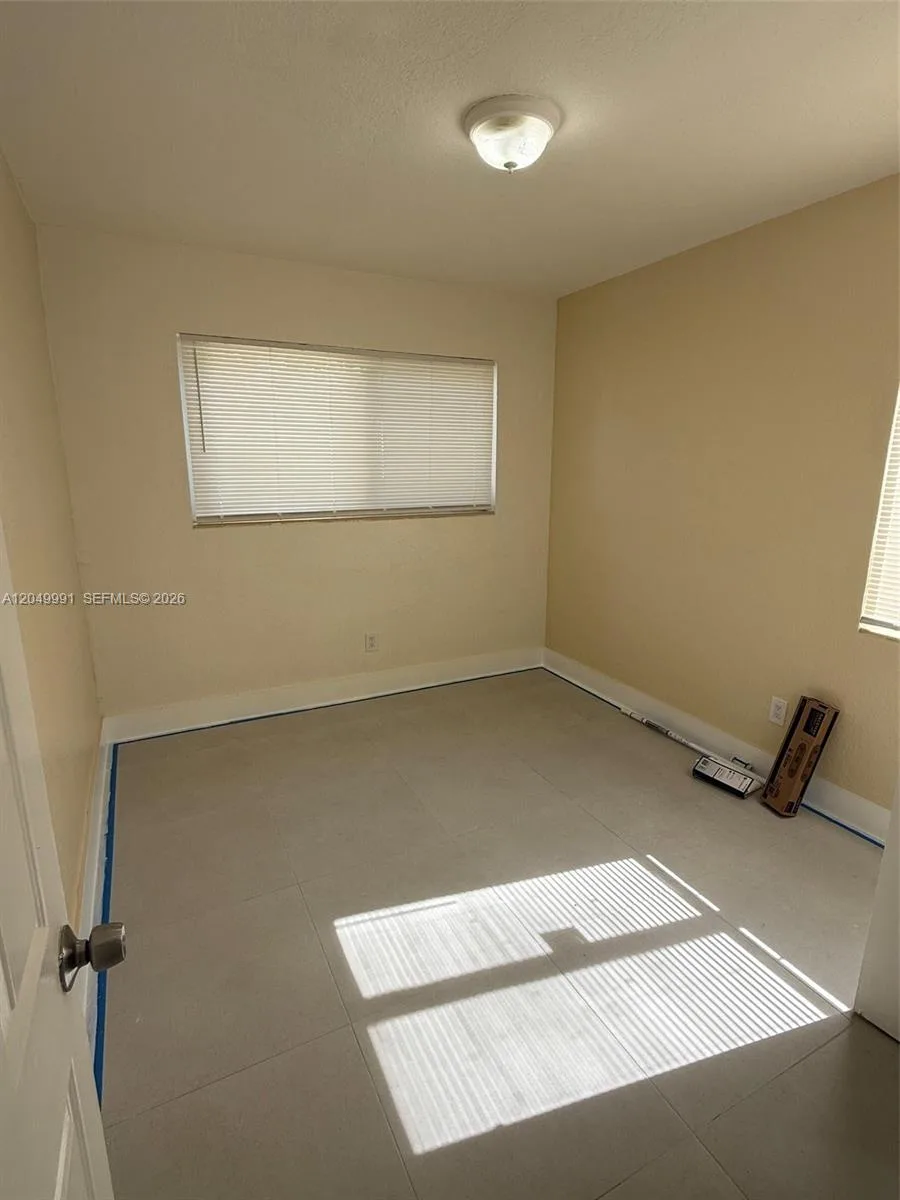 757 NW 47th St, Miami, FL 33127 photo 4