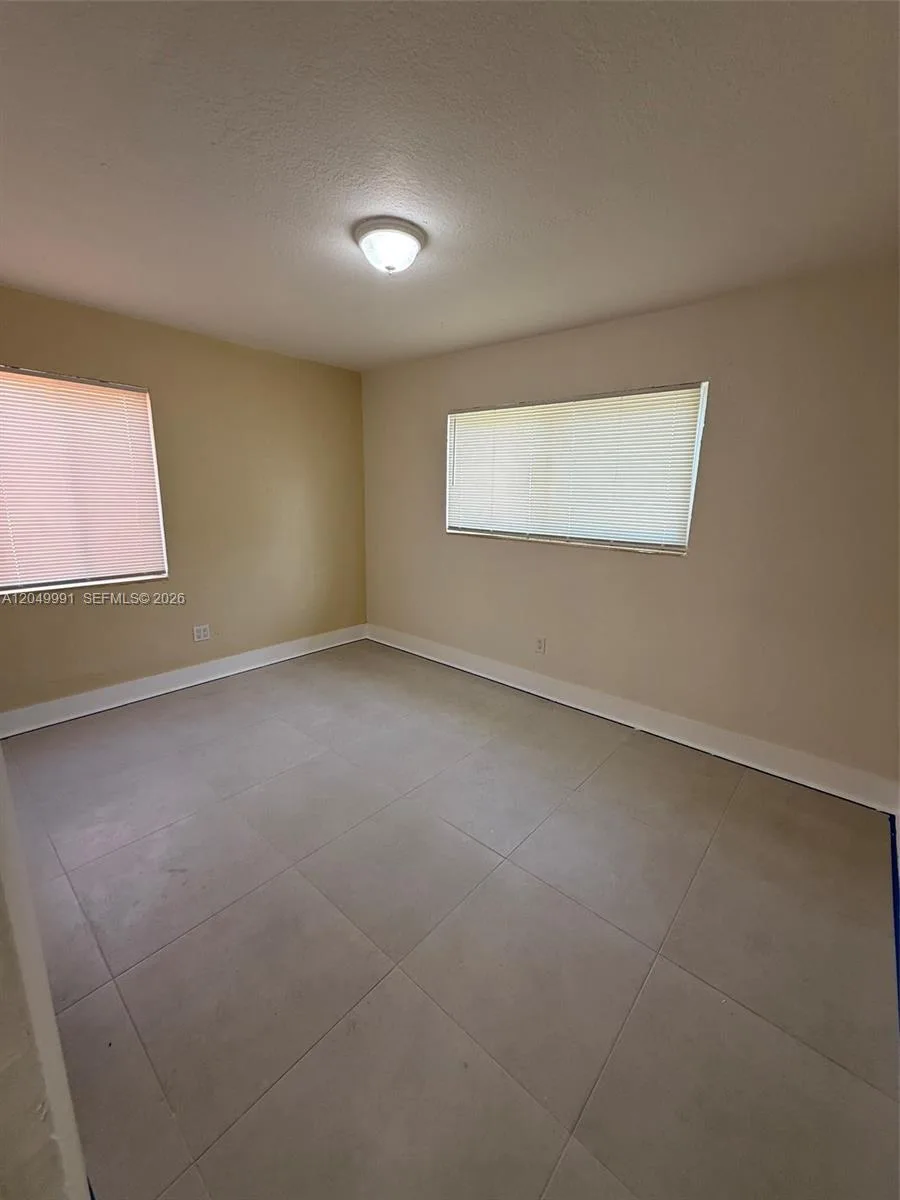 757 NW 47th St, Miami, FL 33127 photo 7