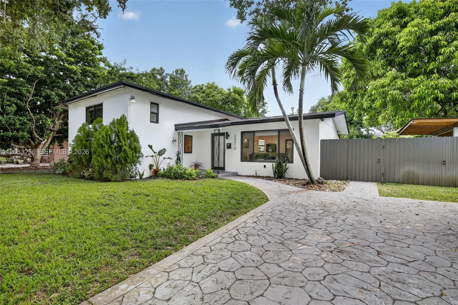20310 NE 14th Ave, Miami, FL 33179