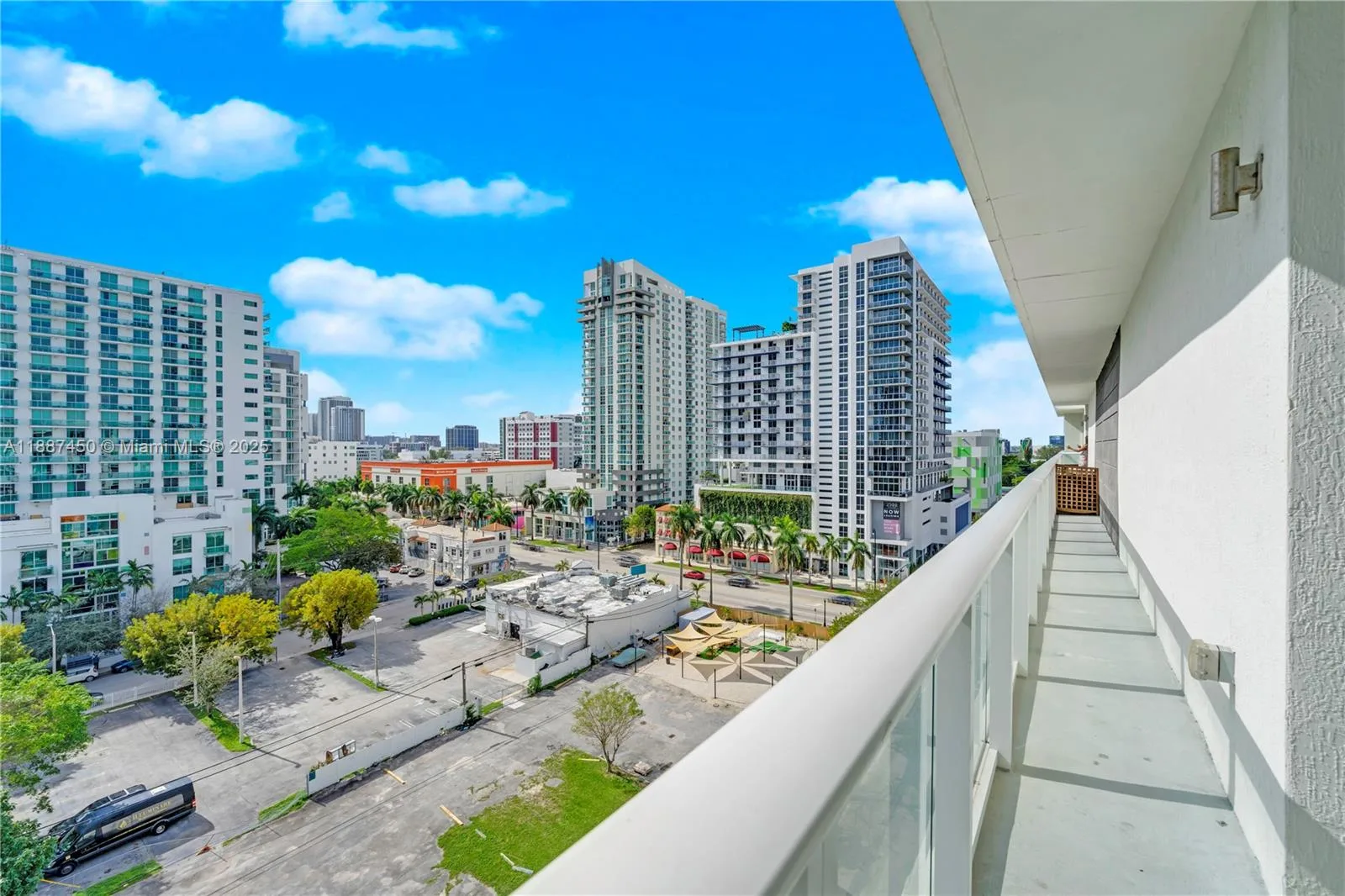 321 NE 26th St # 907, Miami, FL 33137 photo 4
