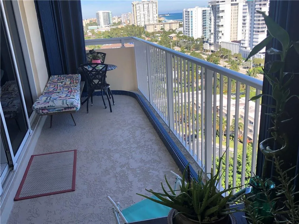 1200 Hibiscus Avenue # 1704, Pompano Beach, FL 33062 photo 11