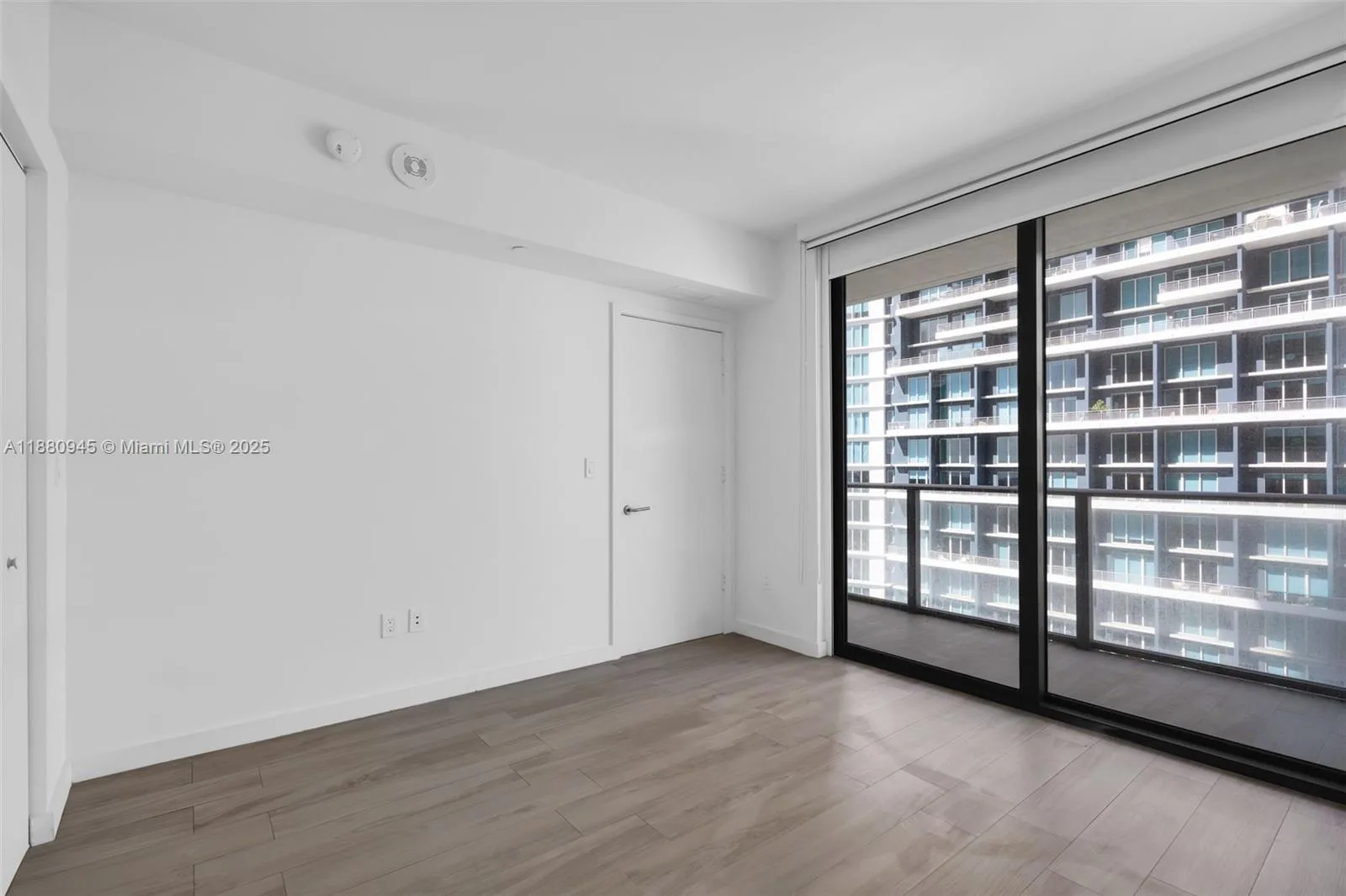 1300 S Miami Ave # 3808, Miami, FL 33130 photo 12