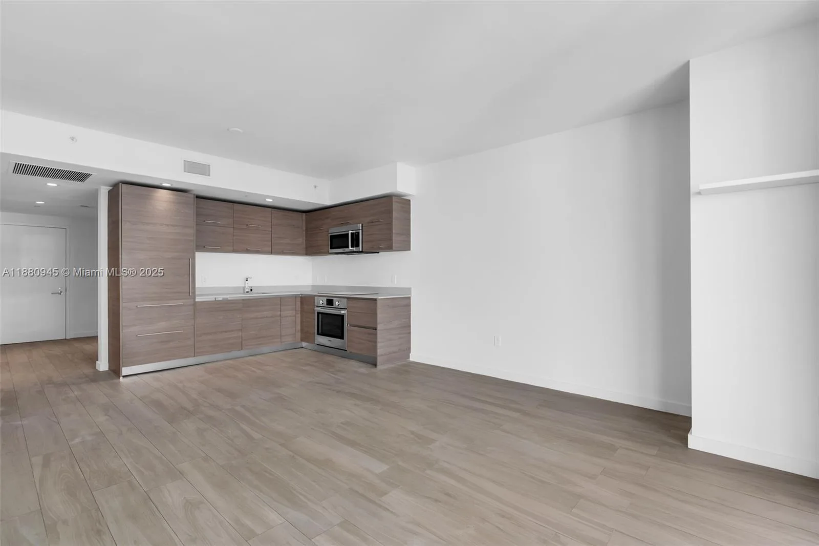1300 S Miami Ave # 3808, Miami, FL 33130 photo 5