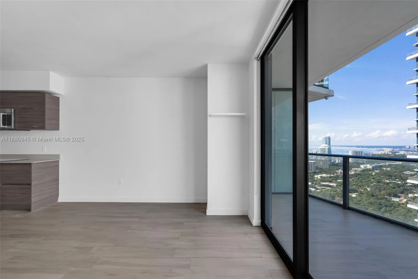 1300 S Miami Ave # 3808, Miami, FL 33130 photo 9