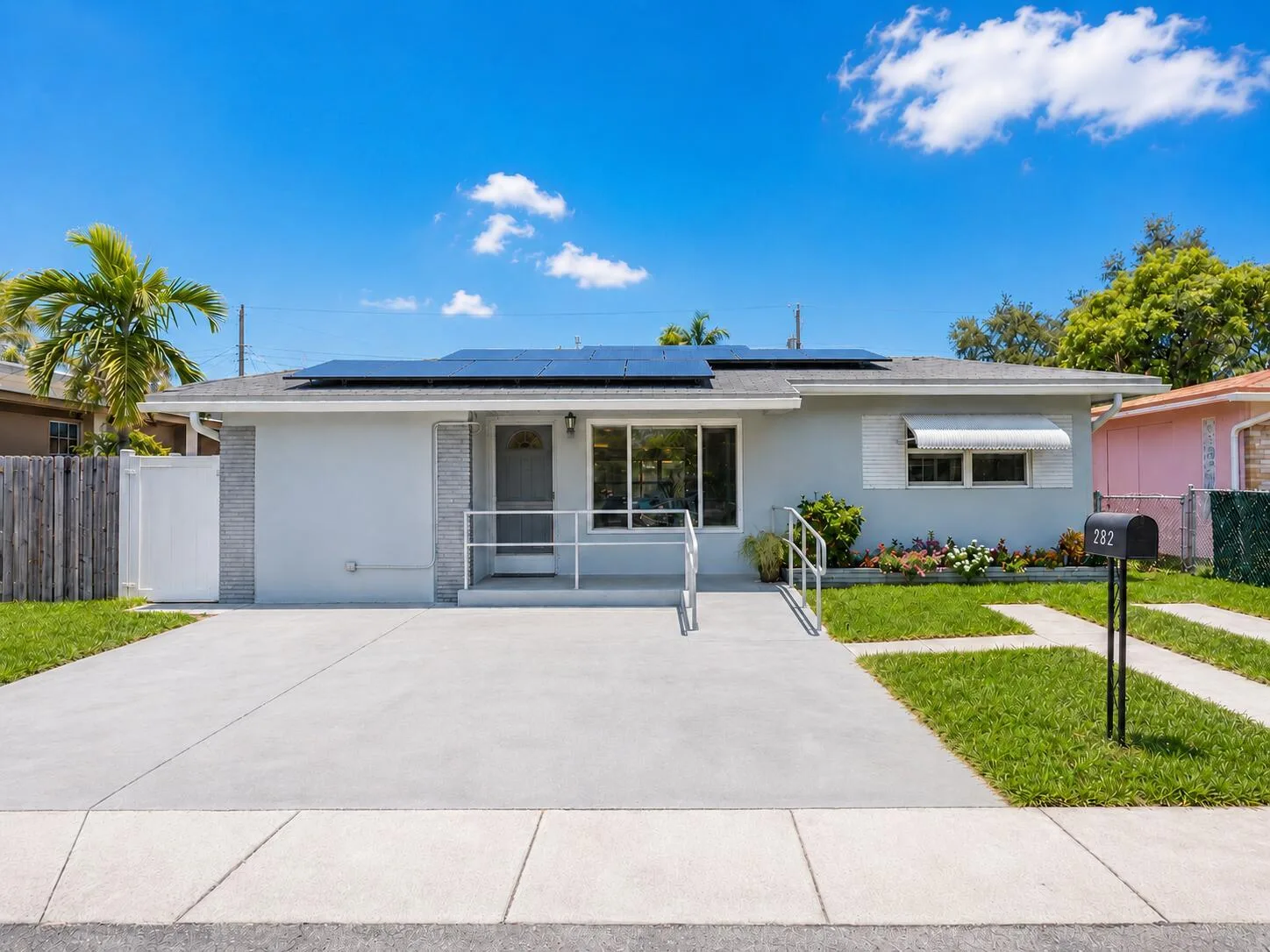 262 SW 8th Street, Dania Beach, FL 33004
