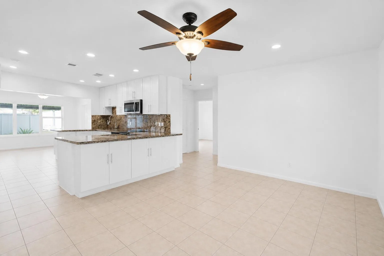 262 SW 8th Street, Dania Beach, FL 33004 photo 13