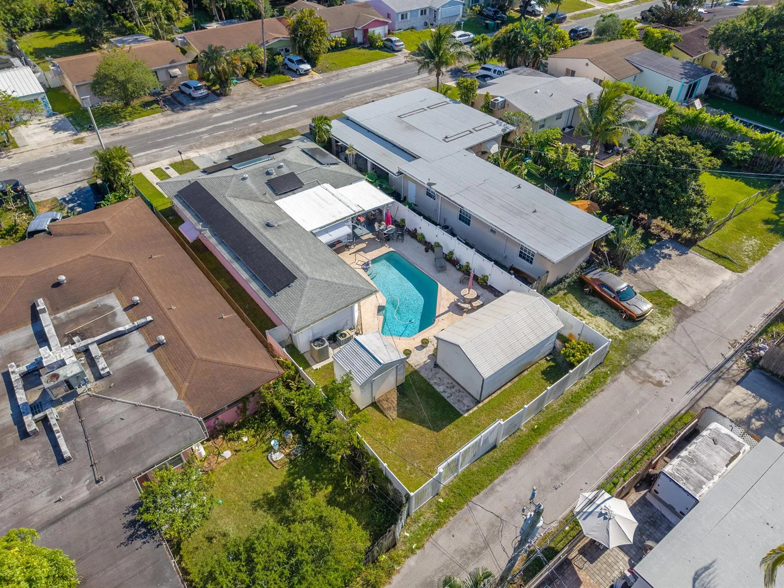 262 SW 8th Street, Dania Beach, FL 33004 photo 3