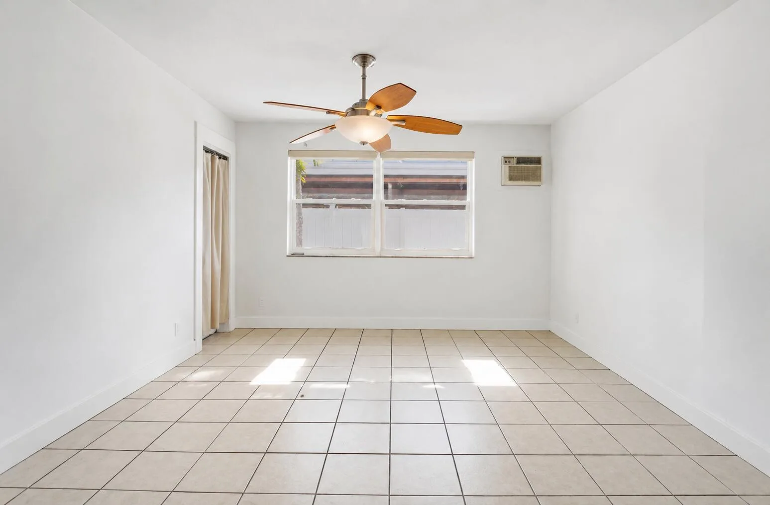 262 SW 8th Street, Dania Beach, FL 33004 photo 9
