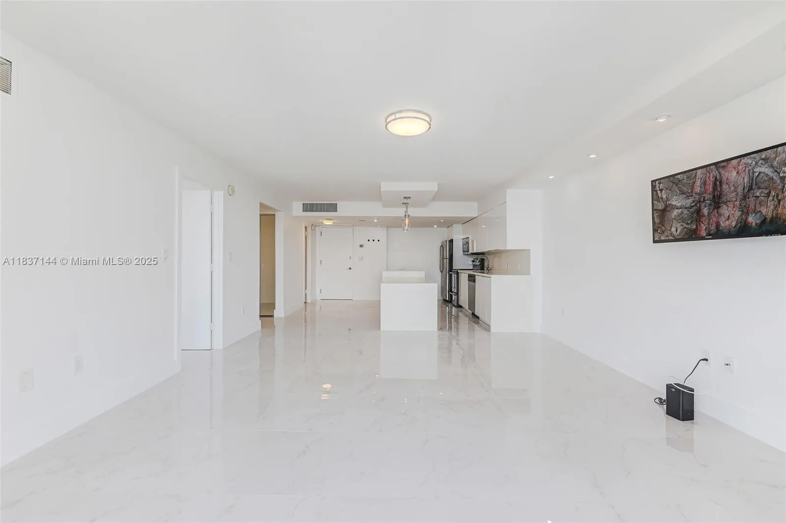 5701 Collins Ave # 1611, Miami Beach, FL 33140 photo 11