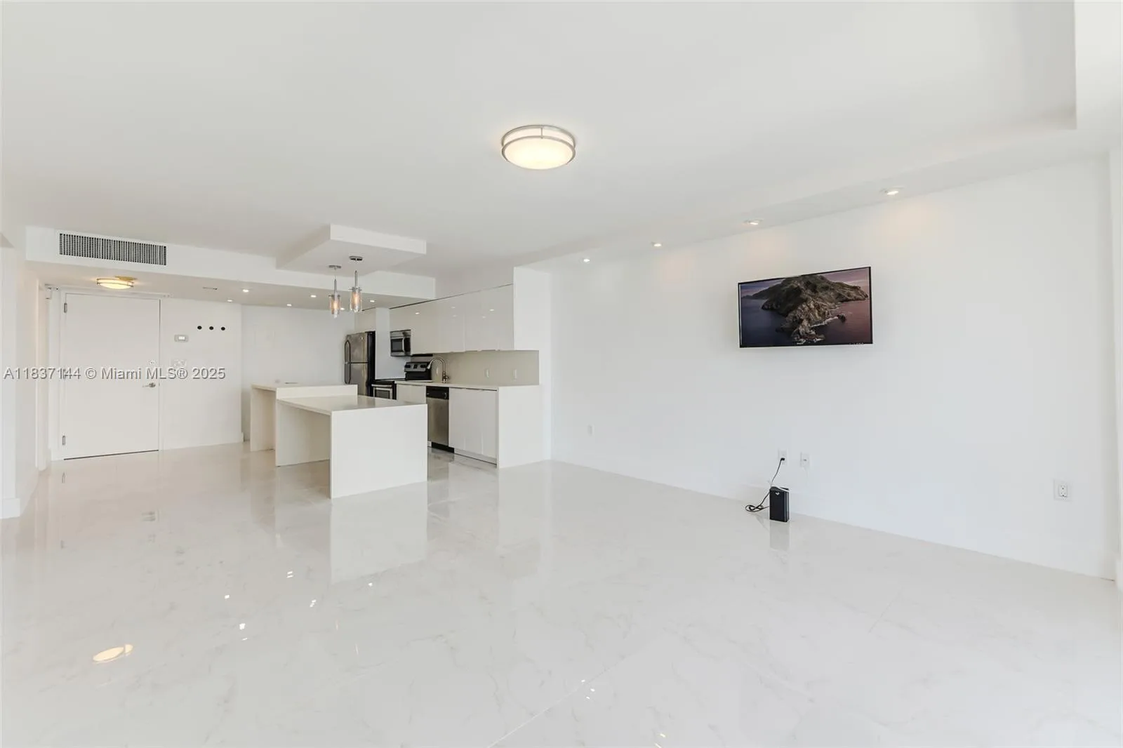 5701 Collins Ave # 1611, Miami Beach, FL 33140 photo 12