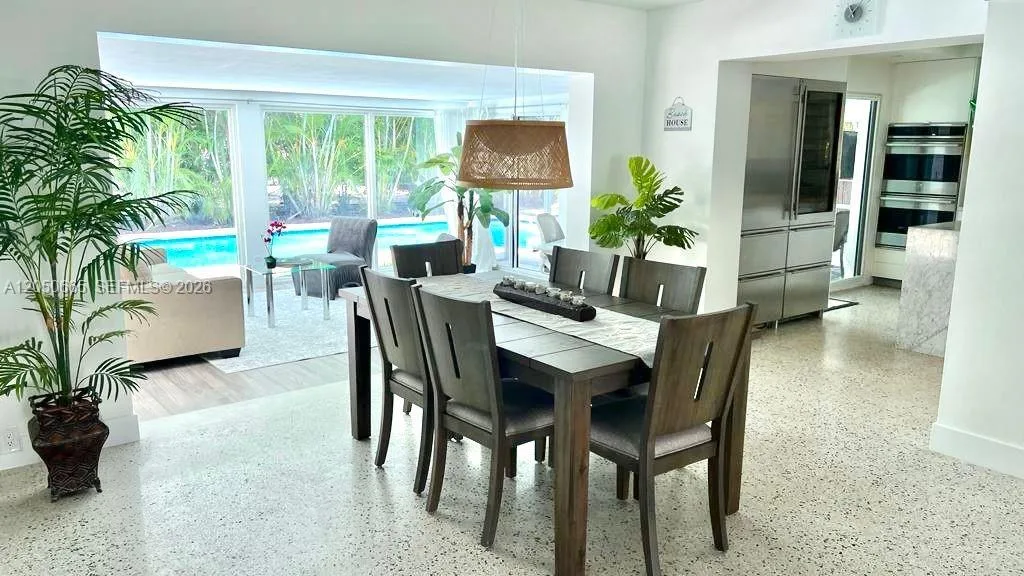 262 Bombay Ave, Lauderdale By The Sea, FL 33308 photo 9