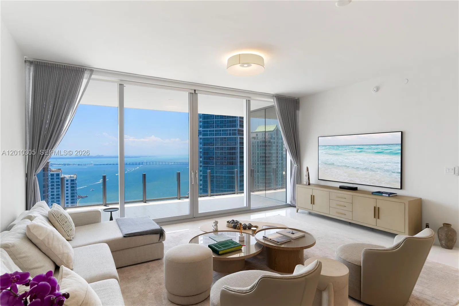 300 Biscayne Blvd Way # 3503C, Miami, FL 33131 photo 11