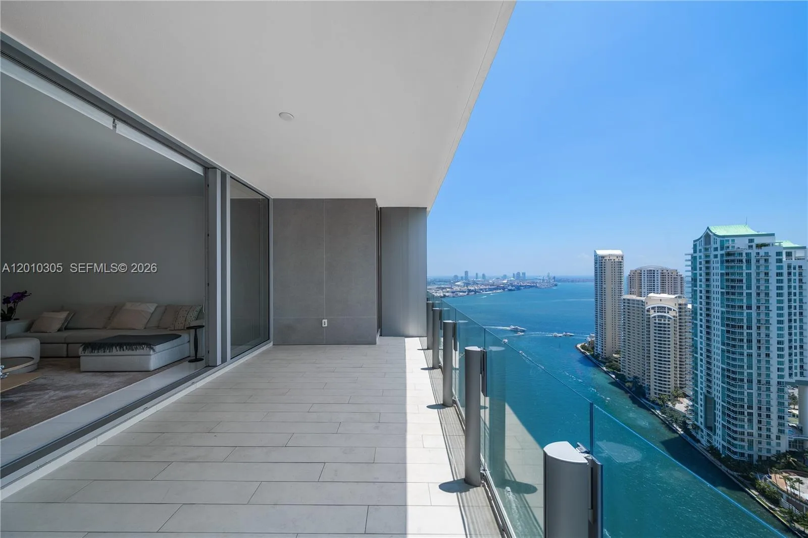 300 Biscayne Blvd Way # 3503C, Miami, FL 33131 photo 6