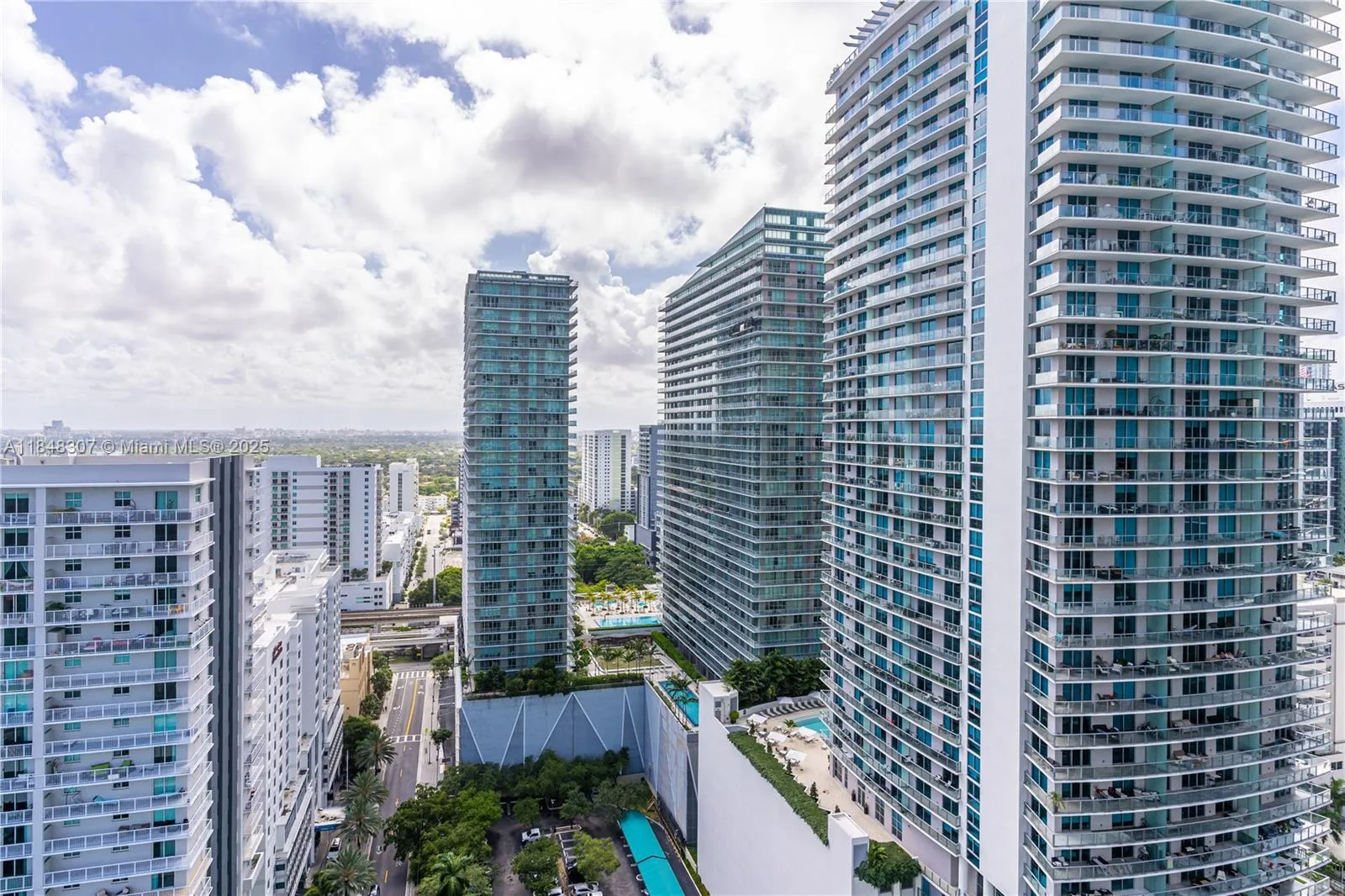 1080 Brickell Ave # 2601, Miami, FL 33131 photo 7