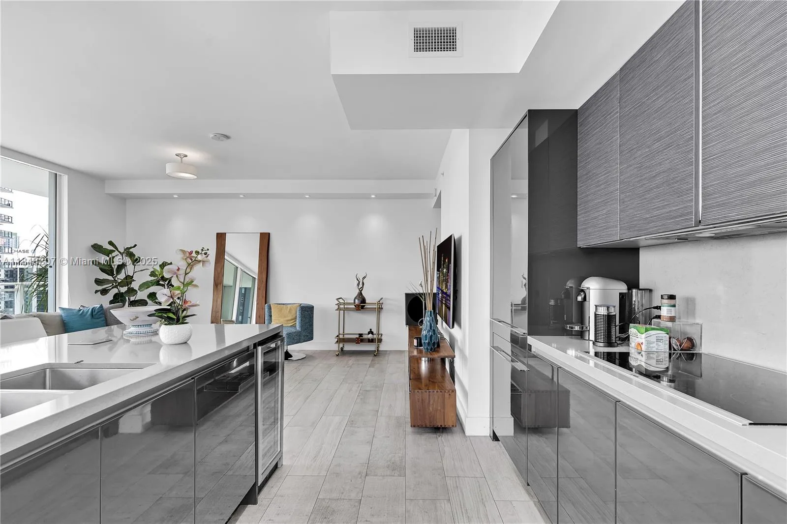 1080 Brickell Ave # 2601, Miami, FL 33131 photo 8
