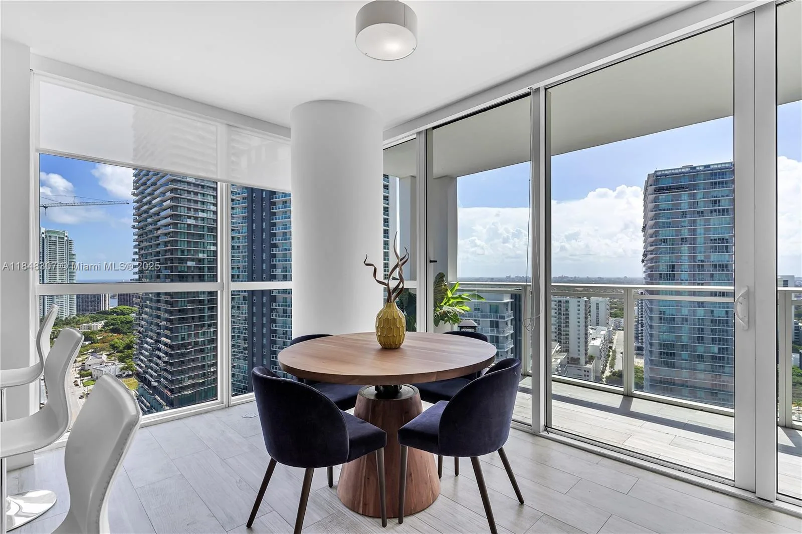 1080 Brickell Ave # 2601, Miami, FL 33131 photo 9