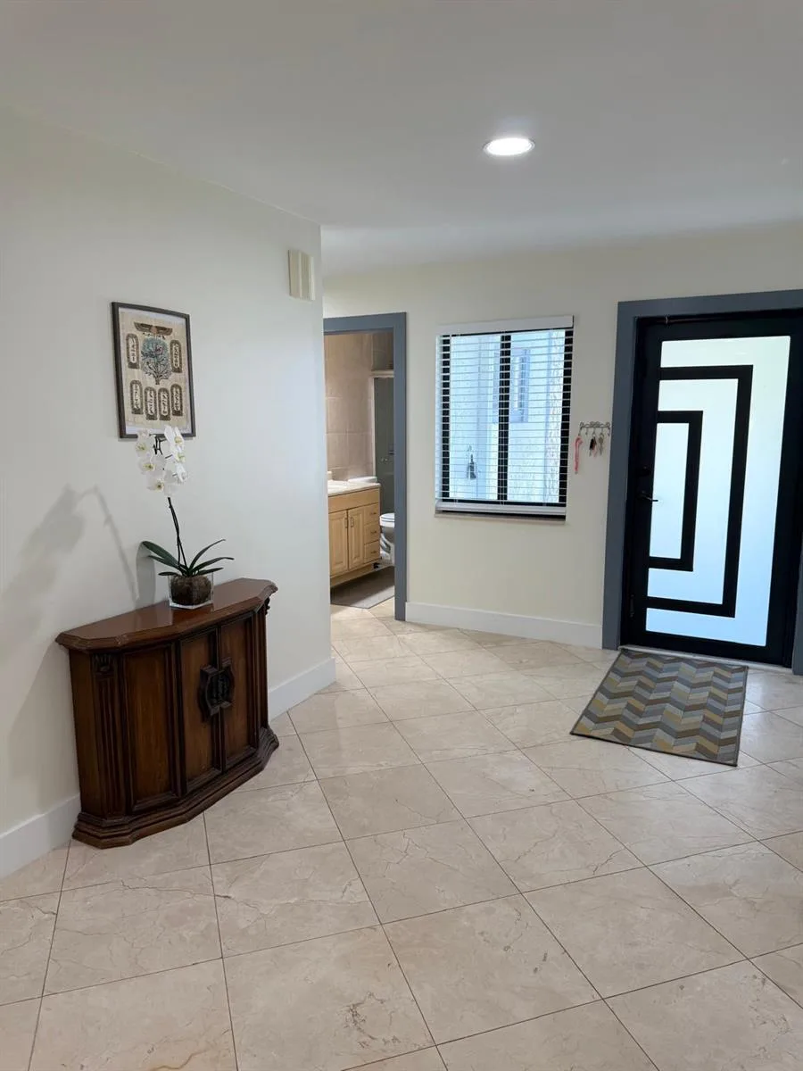8843 SW 16th Street, Boca Raton, FL 33433 photo 6