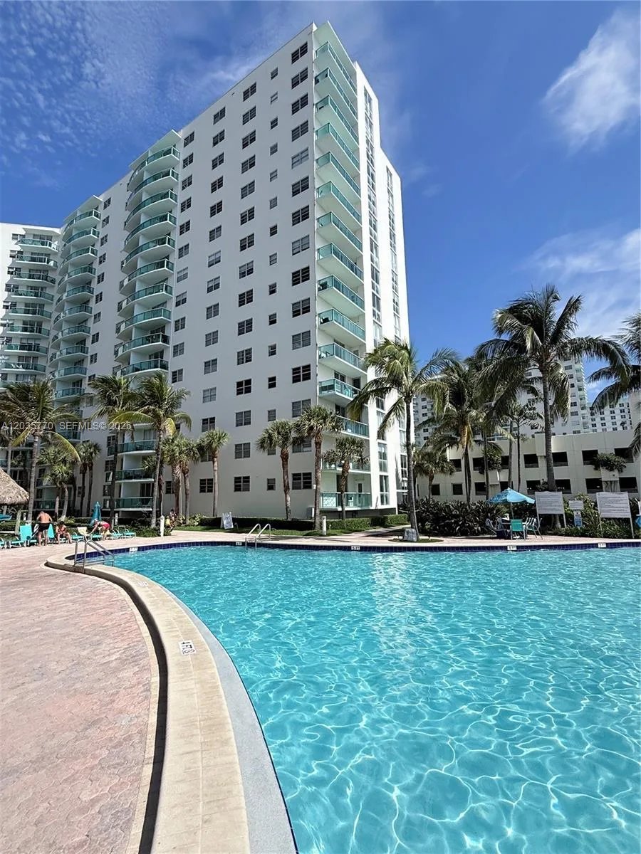 3901 S Ocean Dr # 14U, Hollywood, FL 33019
