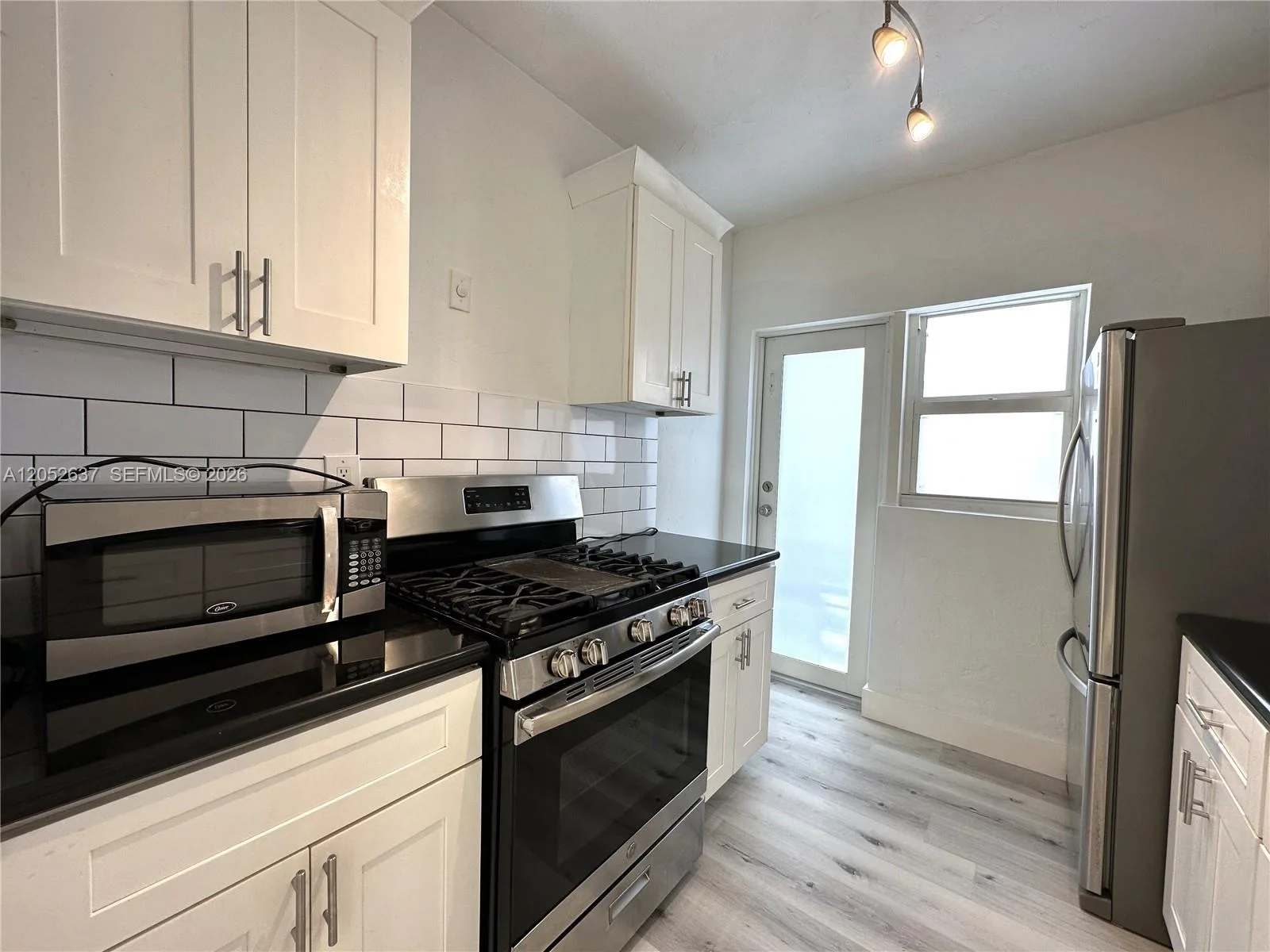 955 Bay Dr # 7, Miami Beach, FL 33141 photo 4