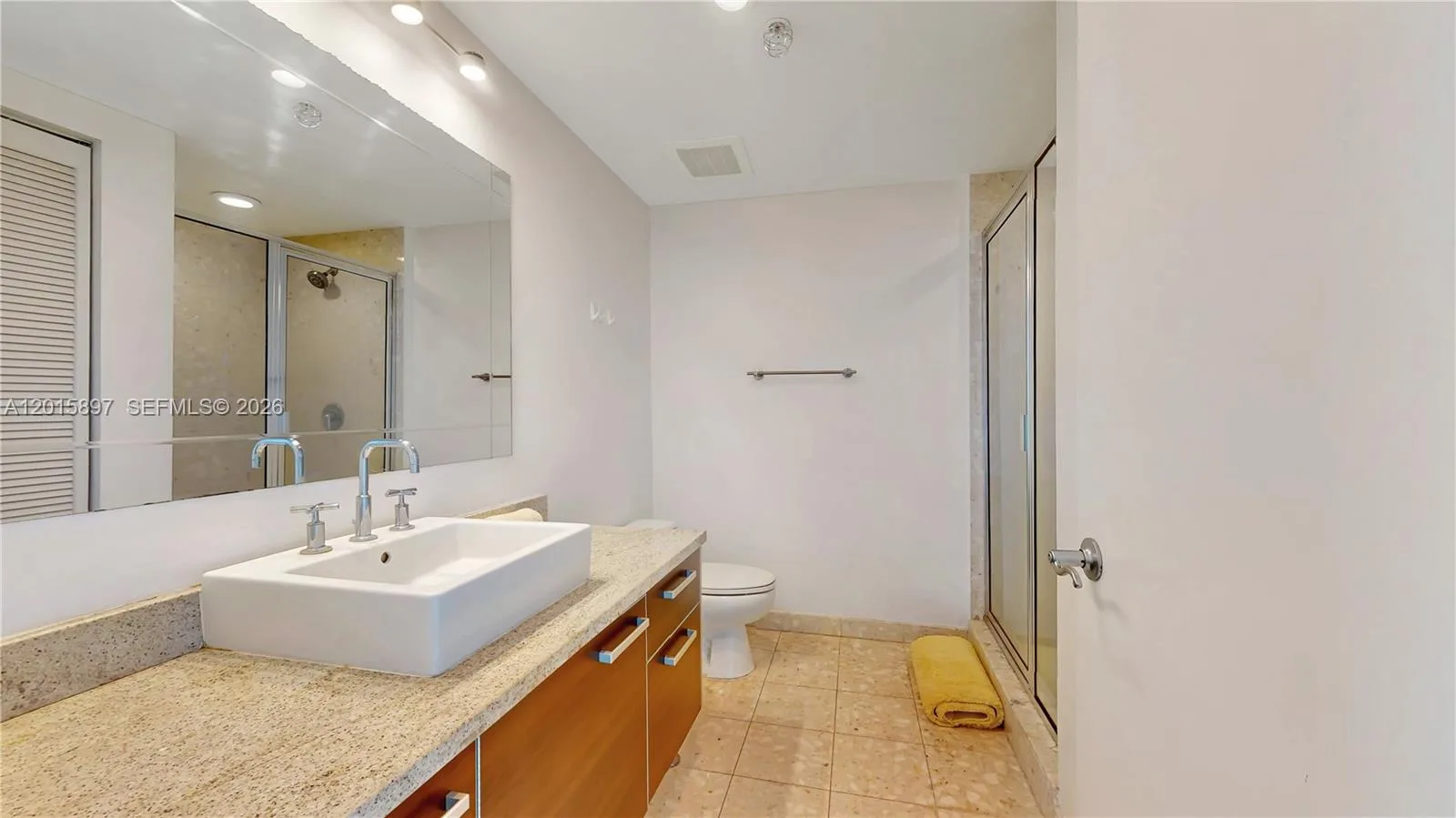 185 SW 7th St # 2900, Miami, FL 33130 photo 13
