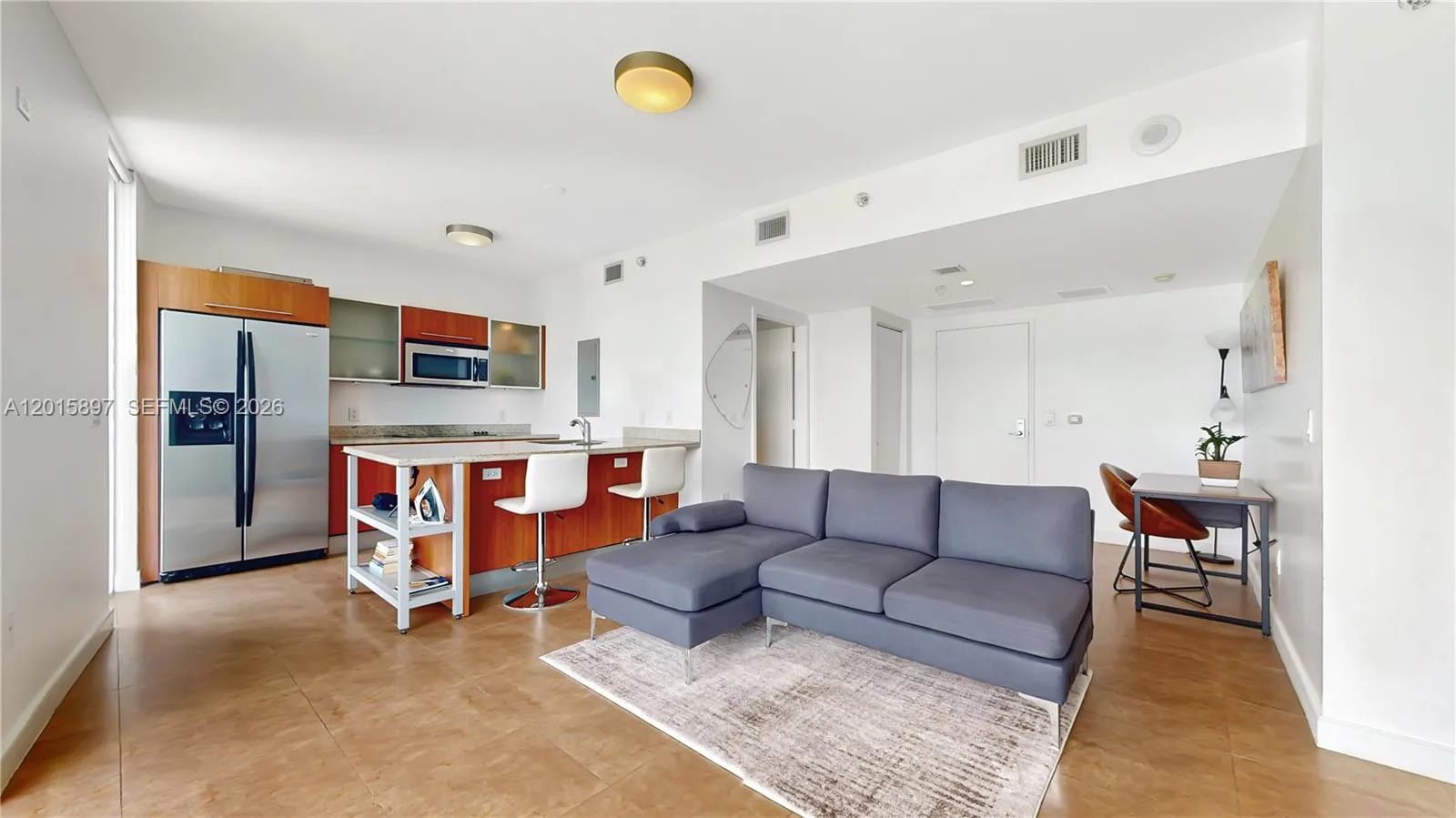 185 SW 7th St # 2900, Miami, FL 33130 photo 3