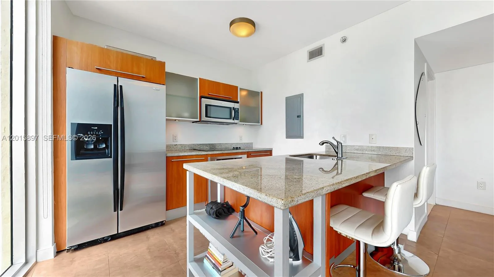 185 SW 7th St # 2900, Miami, FL 33130 photo 6