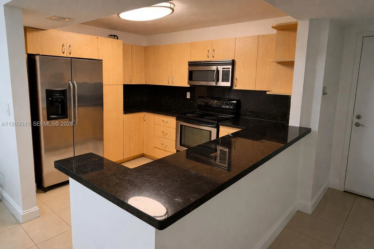 2750 NE 183rd St # 1201, Aventura, FL 33160 photo 4