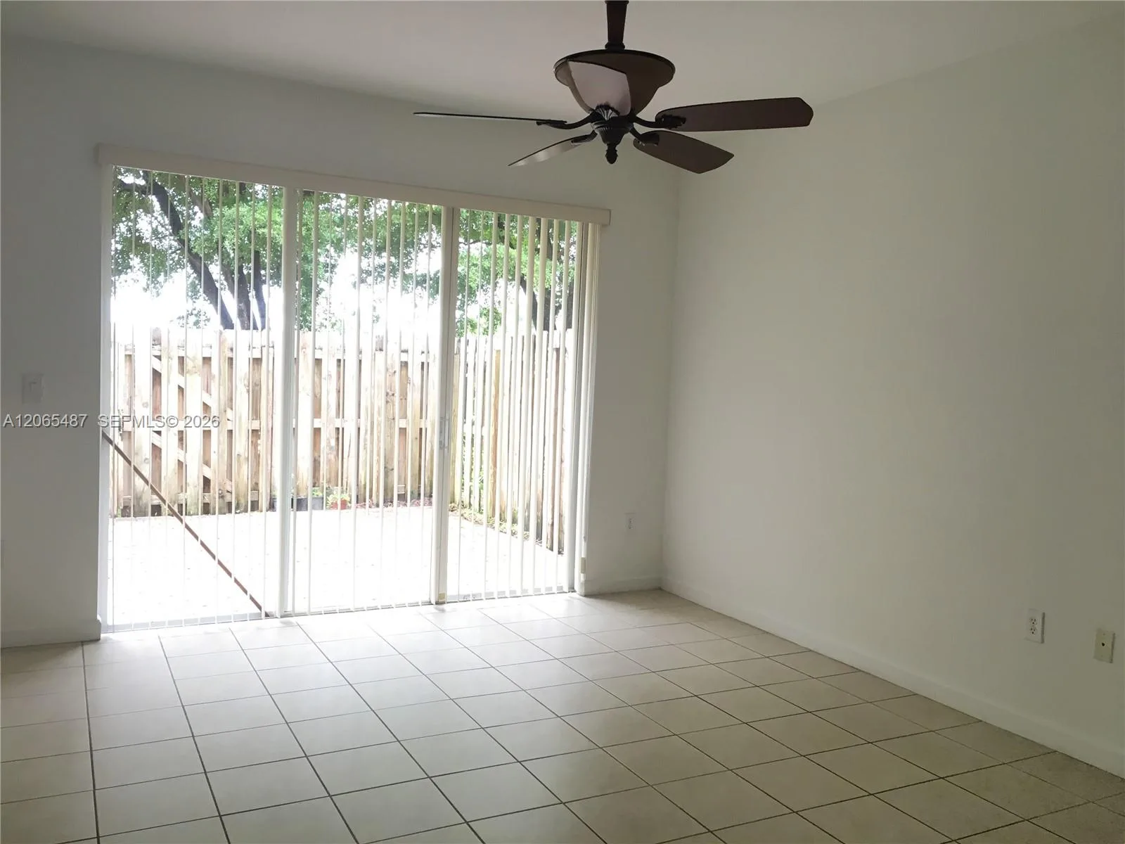13211 SW 127th Ct, Miami, FL 33186 photo 2