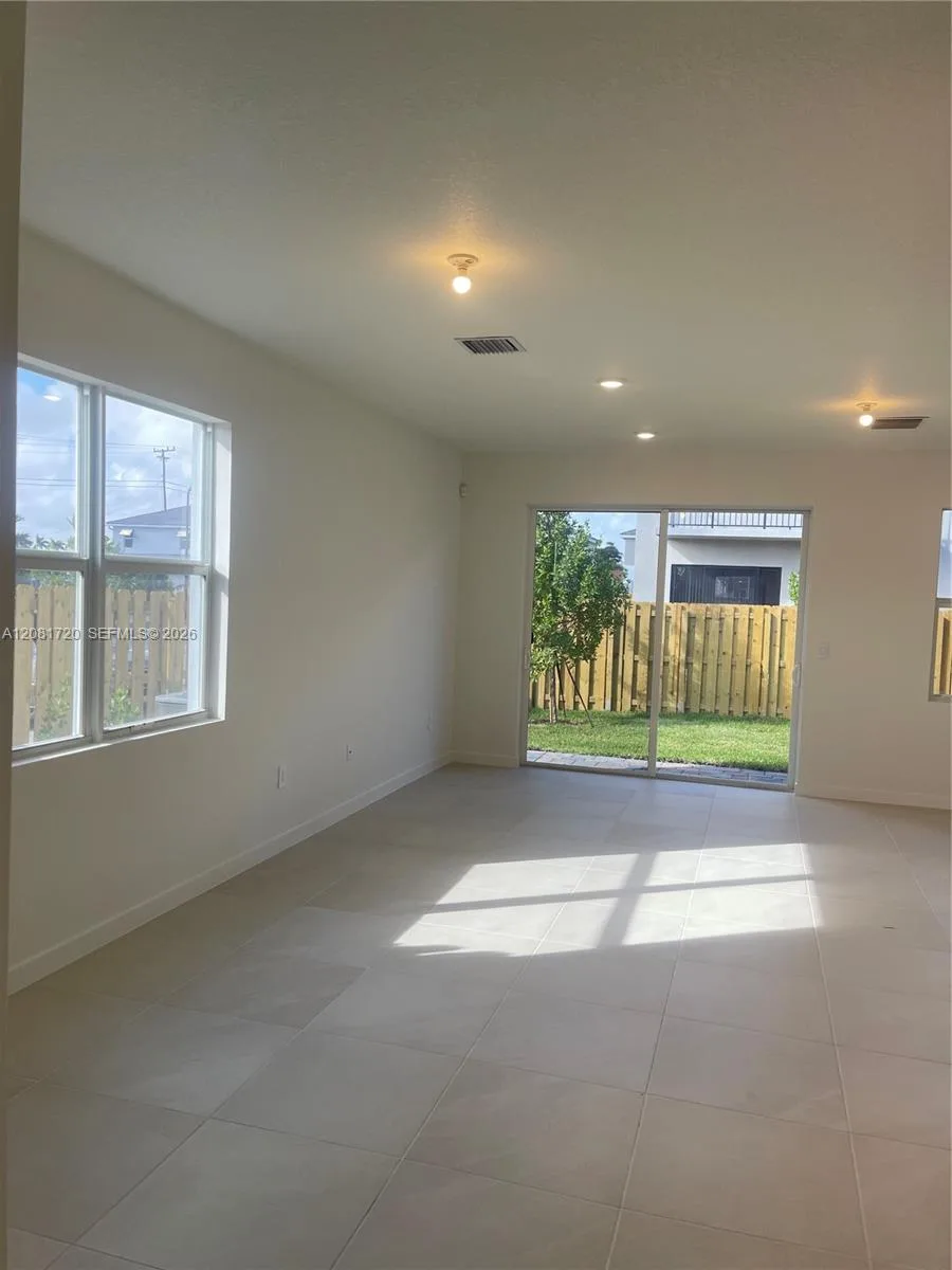 116 NE 13th Ter # 116, Homestead, FL 33033 photo 6