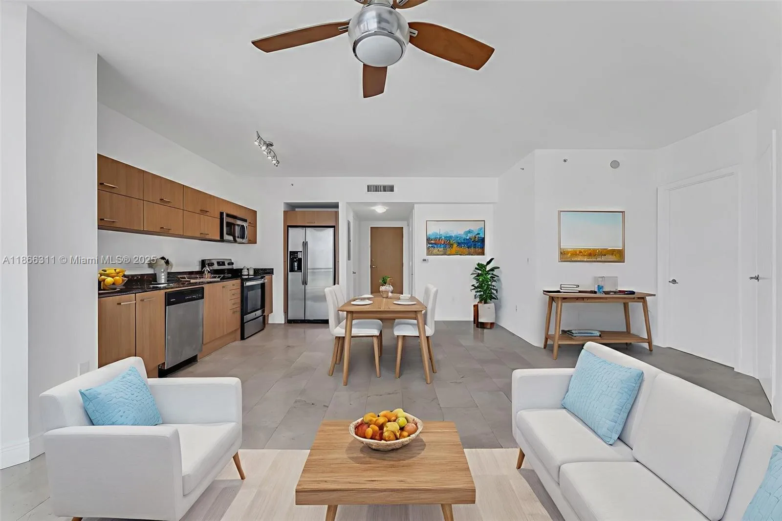 350 S Miami Ave # 3013, Miami, FL 33130
