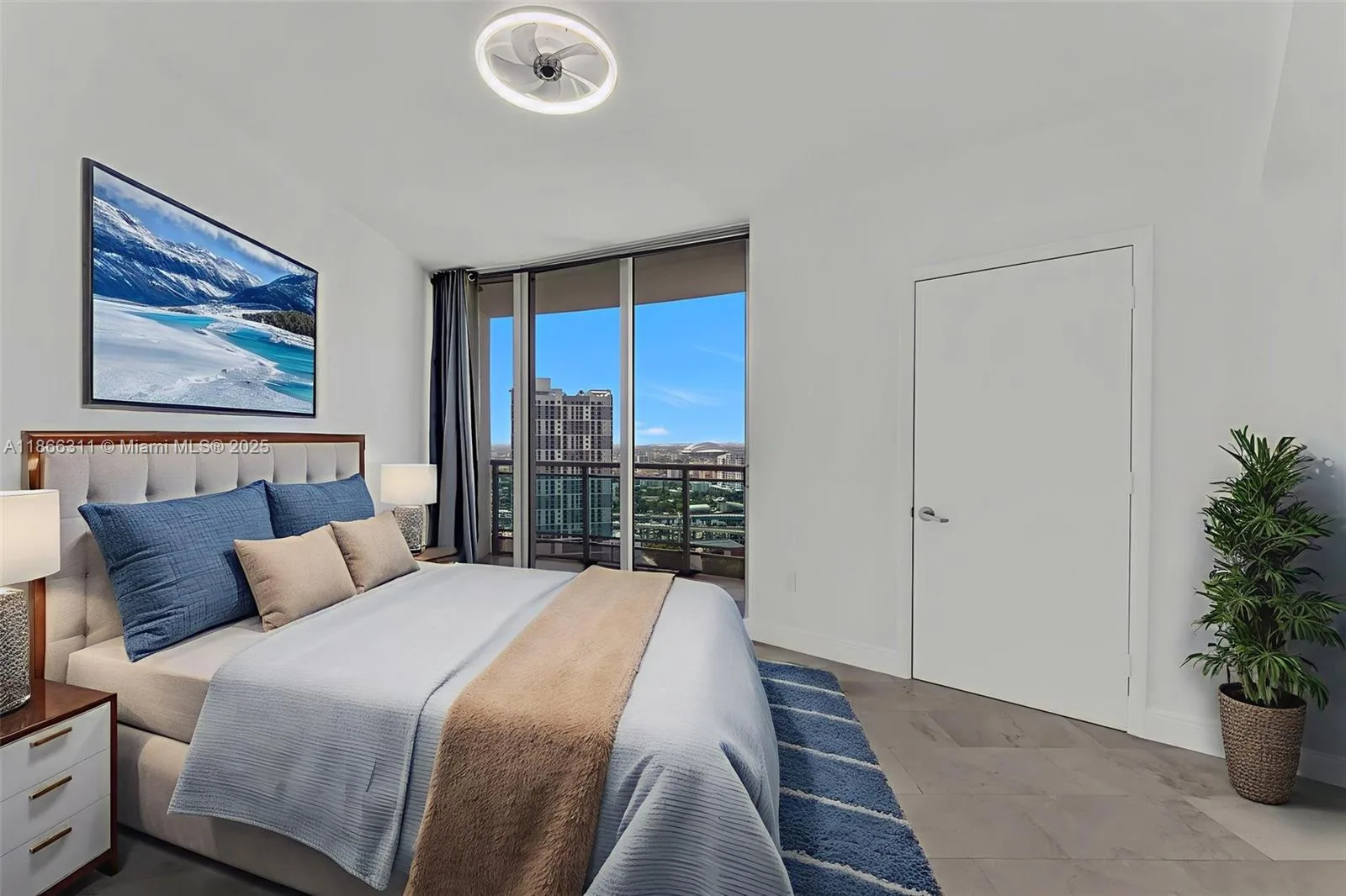350 S Miami Ave # 3013, Miami, FL 33130 photo 6