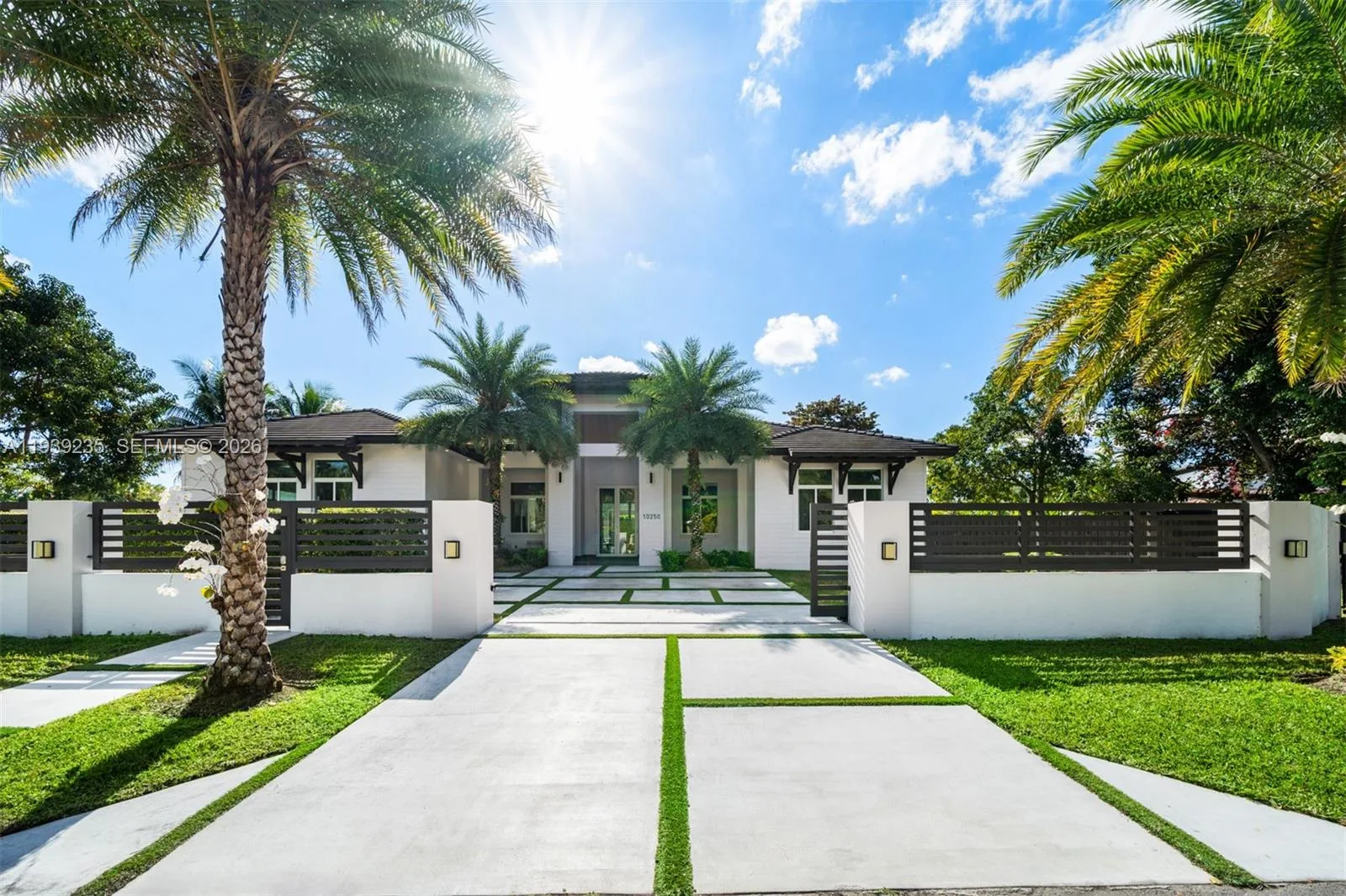 10250 SW 135th St, Miami, FL 33176