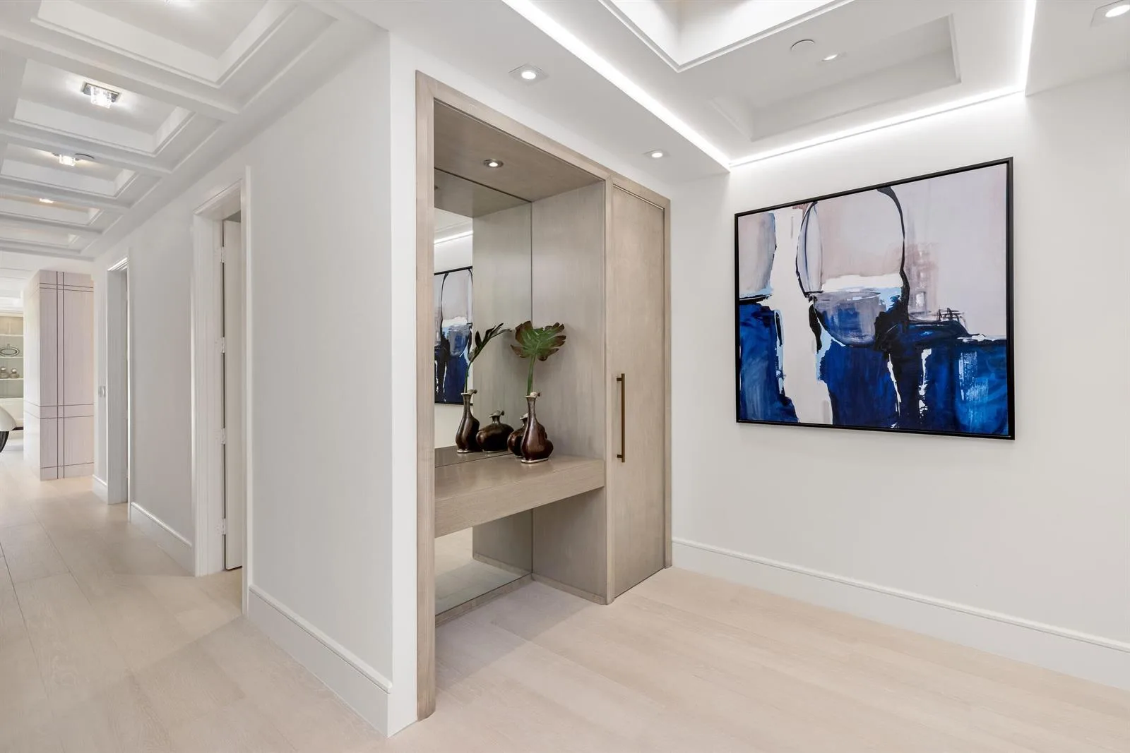 150 Bradley Place # 112, Palm Beach, FL 33480