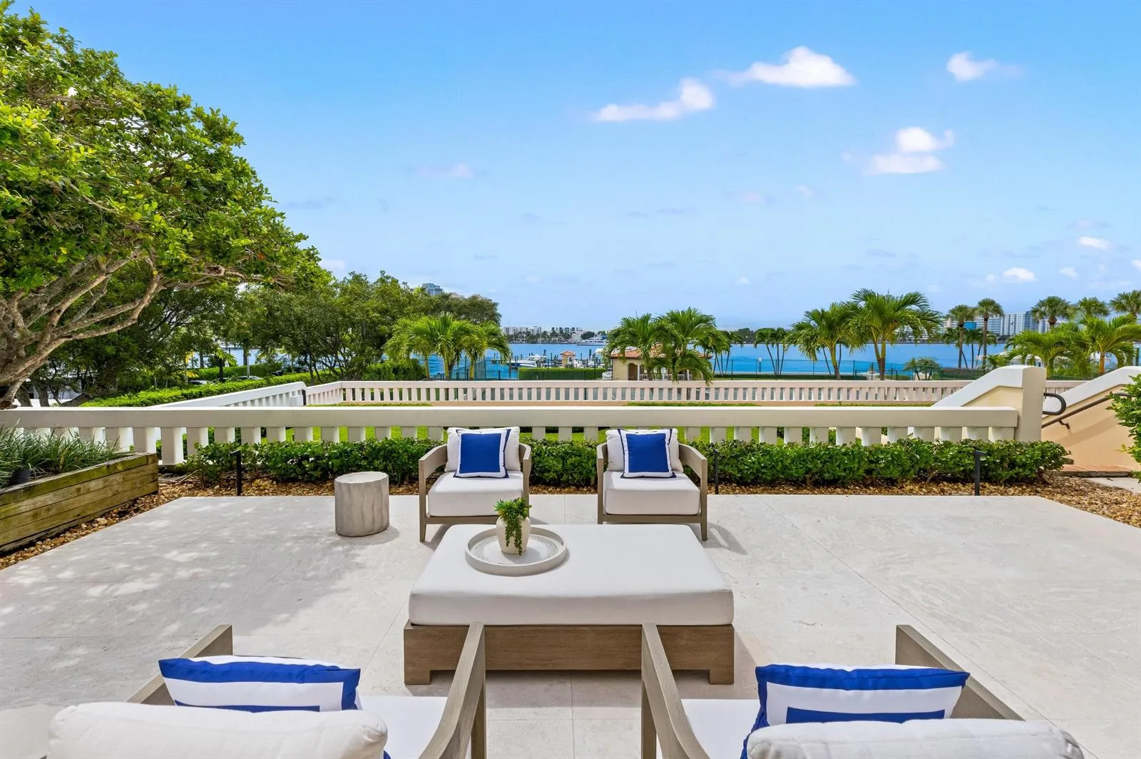 150 Bradley Place # 112, Palm Beach, FL 33480 photo 4