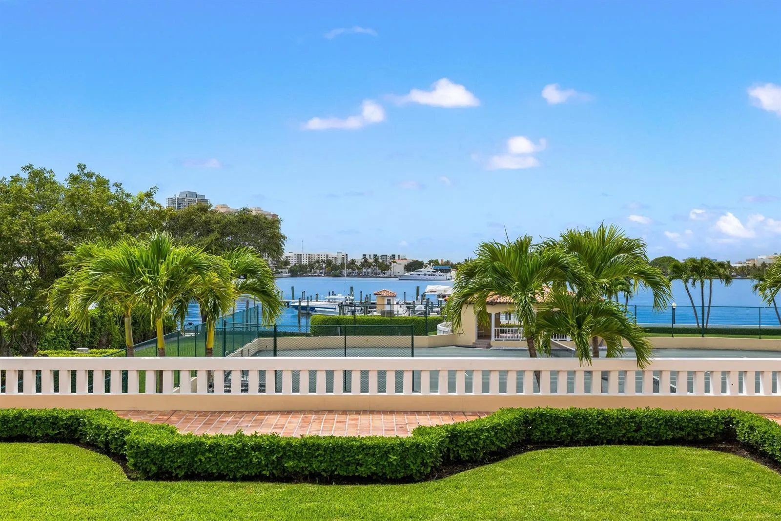 150 Bradley Place # 112, Palm Beach, FL 33480 photo 5