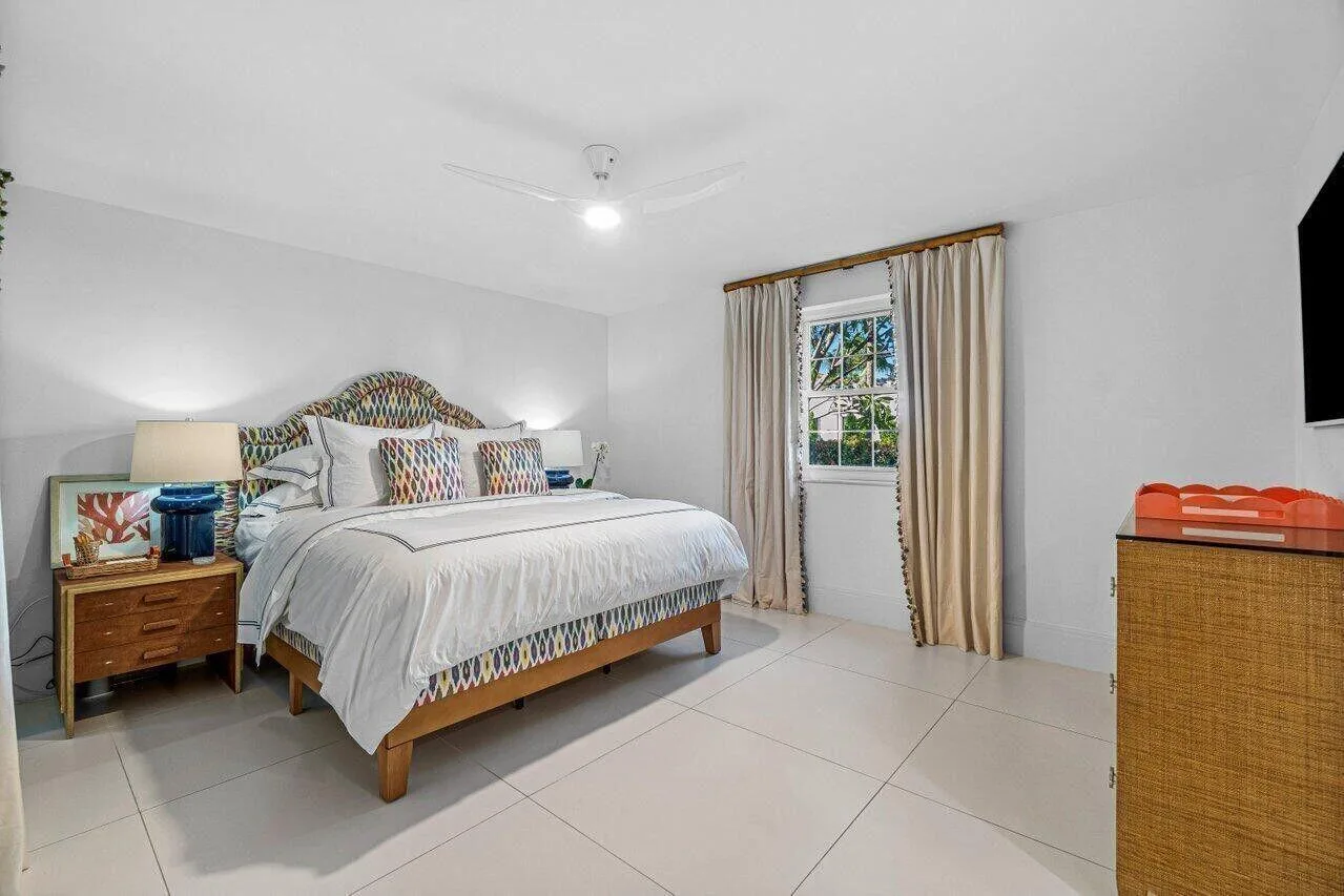 226 Brazilian Avenue # 1a, Palm Beach, FL 33480 photo 13