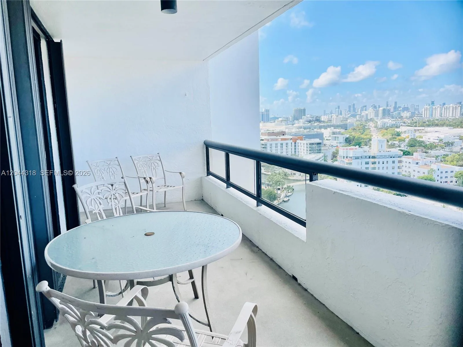 2555 Collins Ave # 2006, Miami Beach, FL 33140