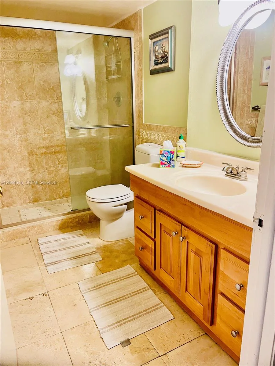 2555 Collins Ave # 2006, Miami Beach, FL 33140 photo 13