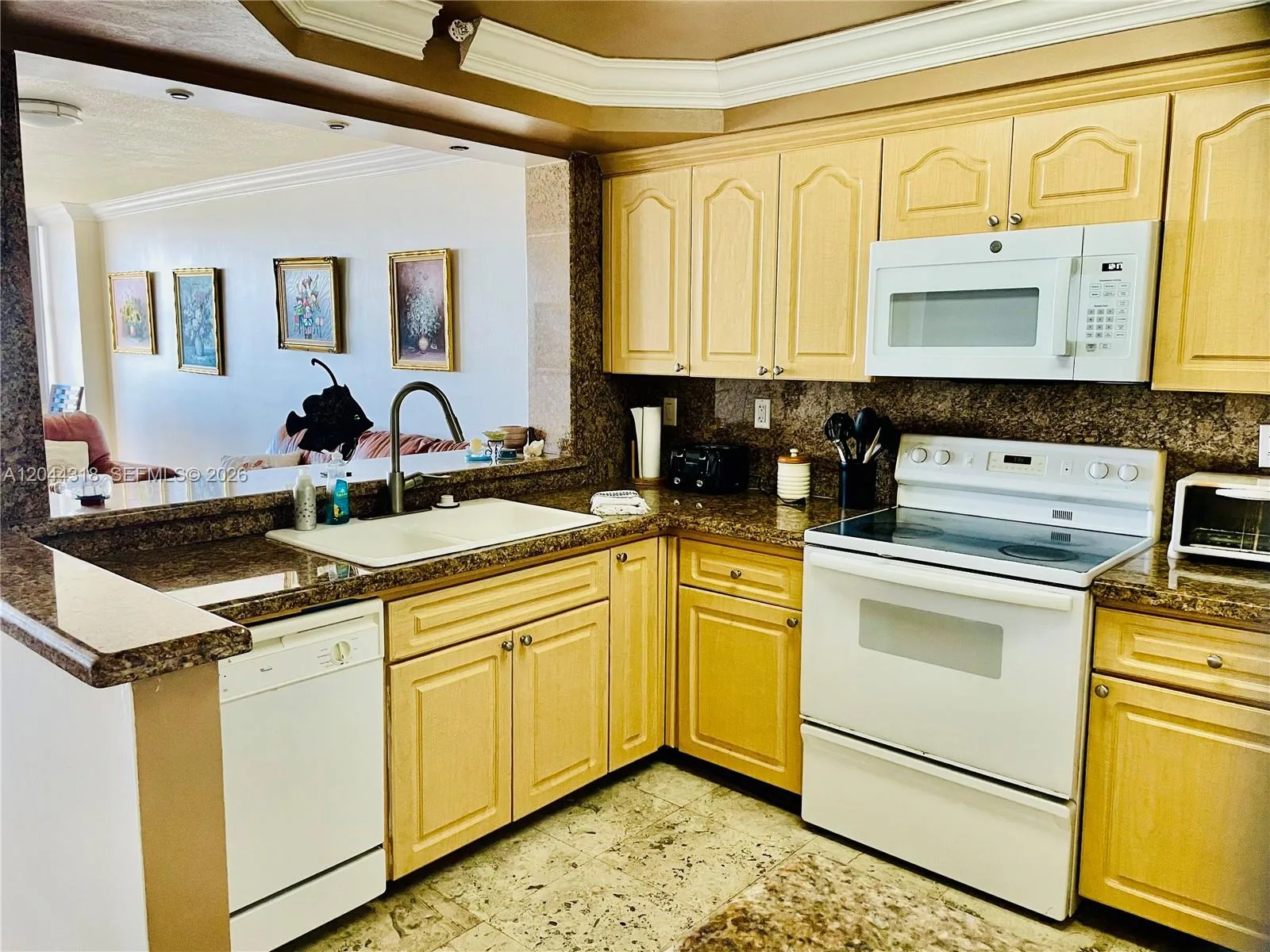 2555 Collins Ave # 2006, Miami Beach, FL 33140 photo 6