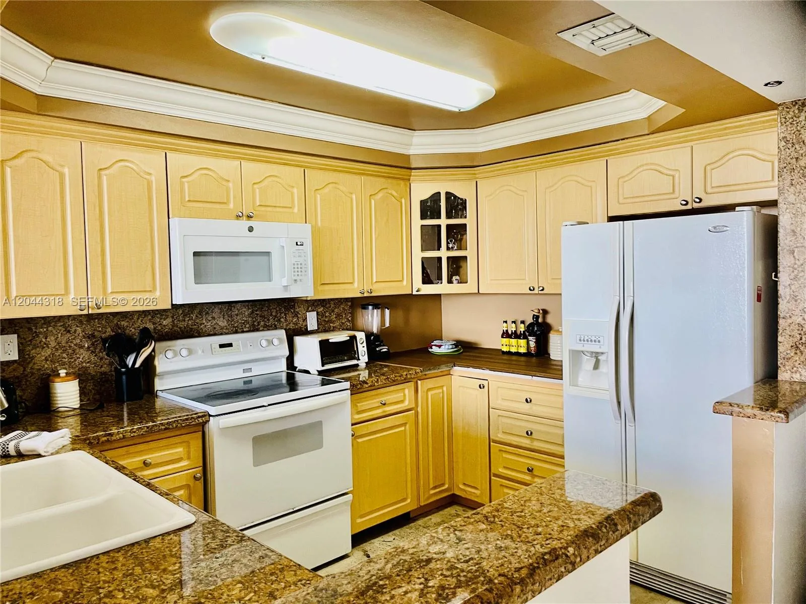 2555 Collins Ave # 2006, Miami Beach, FL 33140 photo 7