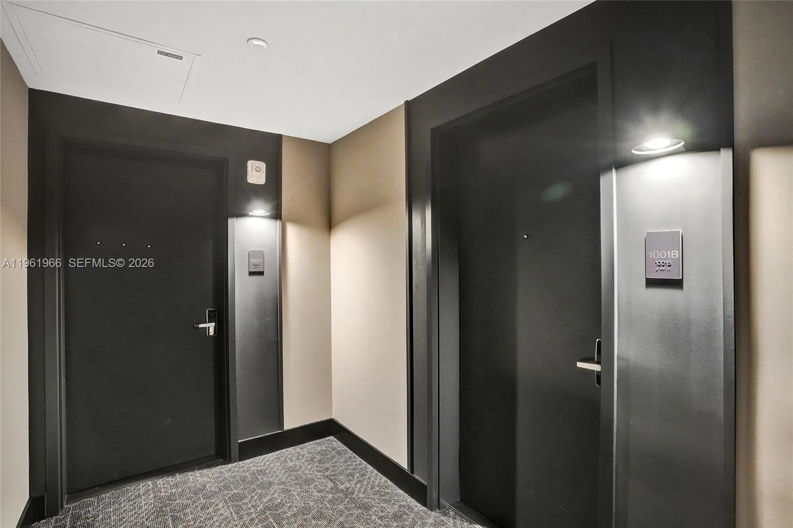 121 NE 5th Street # 1001B, Miami, FL 33132