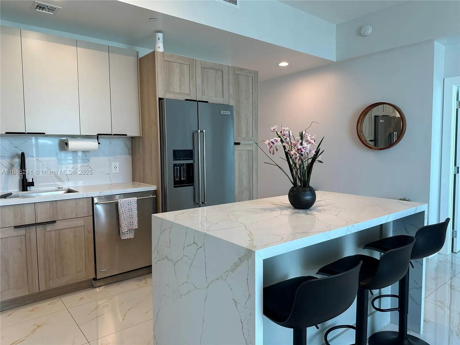 950 Brickell Bay Dr # 5106, Miami, FL 33131 photo 7