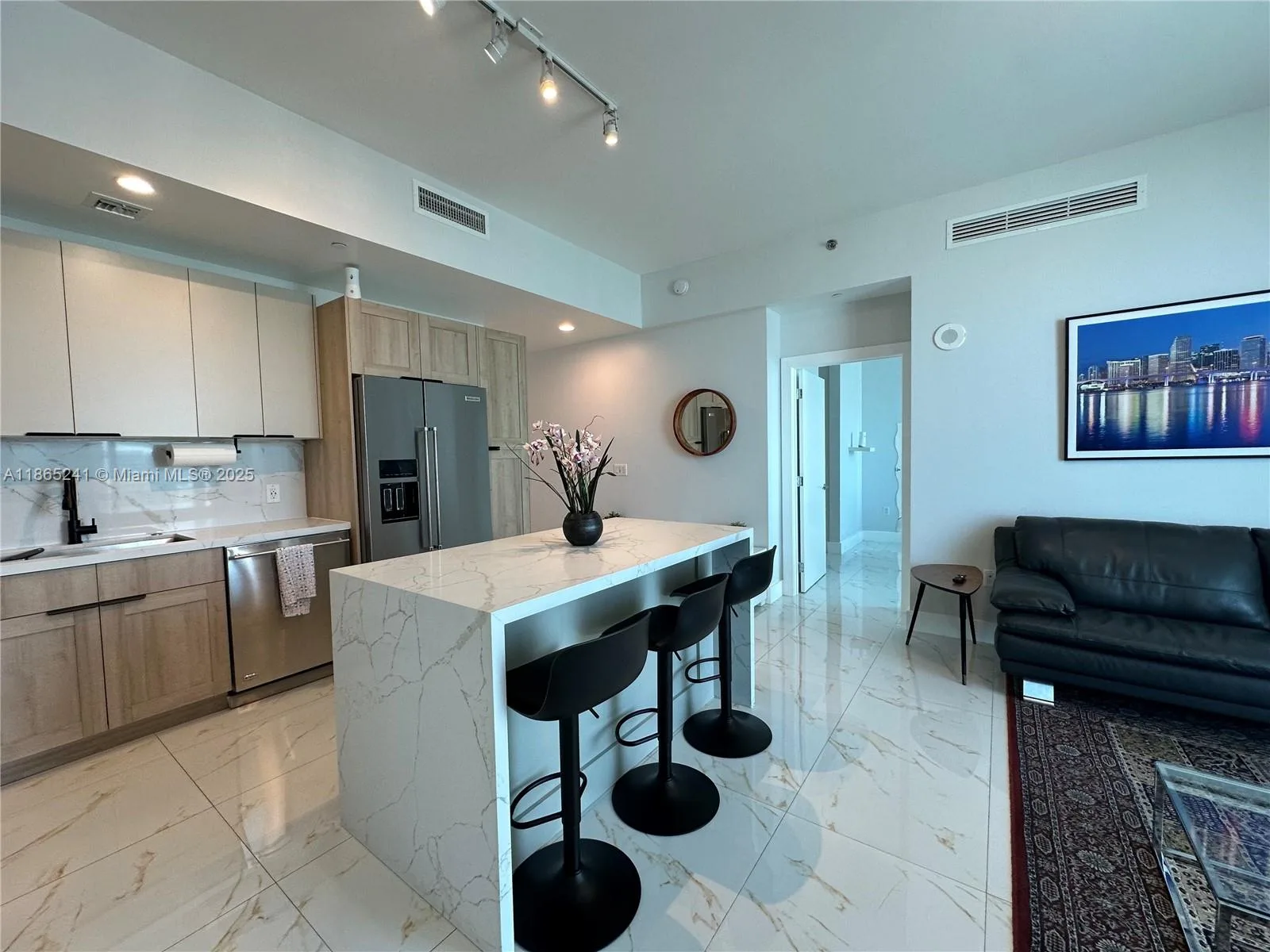 950 Brickell Bay Dr # 5106, Miami, FL 33131 photo 8