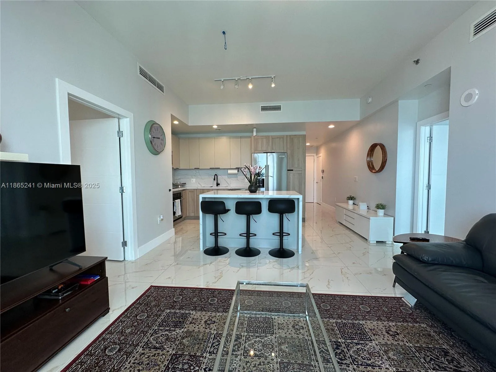 950 Brickell Bay Dr # 5106, Miami, FL 33131 photo 9