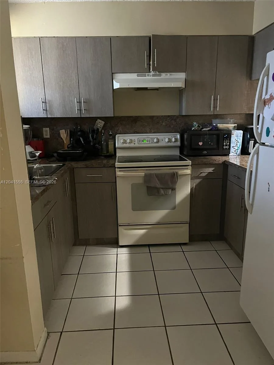 14931 SW 82nd Ln # 18-506, Miami, FL 33193 photo 2